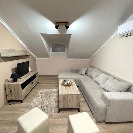 Vivko Apartments Veliko Gradište Εξωτερικό φωτογραφία
